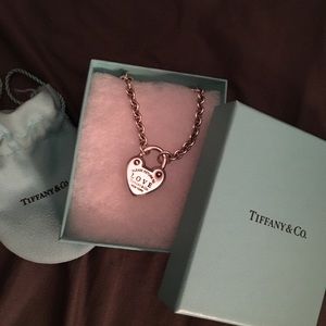 Return to Tiffany Heart Lock Necklace